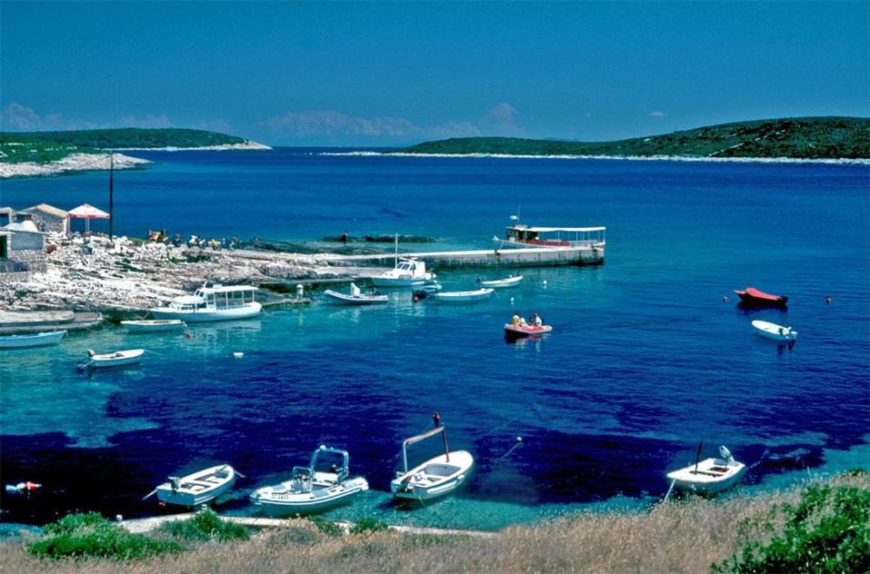 Apartments Pol Murvu Βις Εξωτερικό φωτογραφία